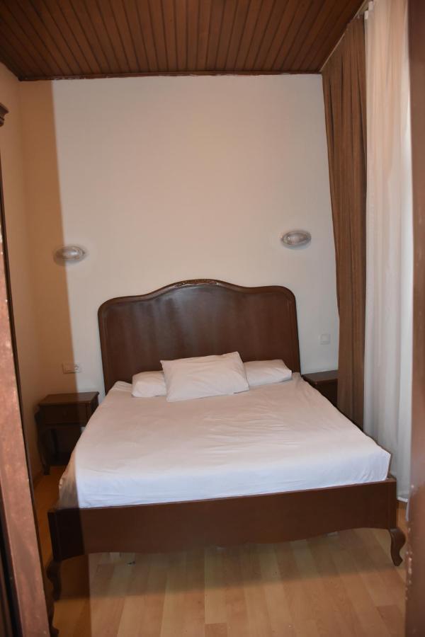 Taksim Palace Hotel Istanbul Exterior photo